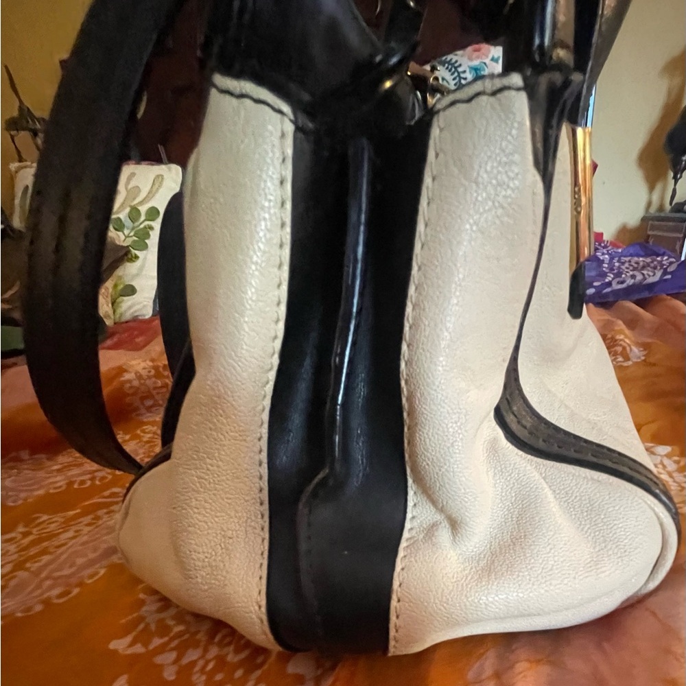 REPOSHED Chloe bag Euc - Picture 14 of 15